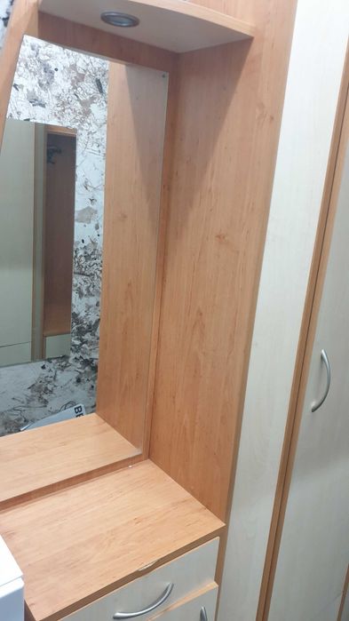 Голямо Портманто за коридор (антре), гардероб, обувки, шкаф, огледало