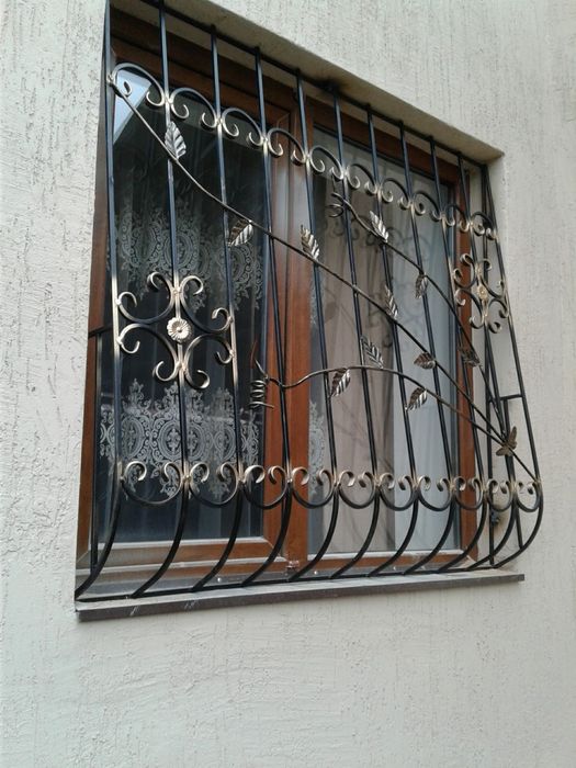 Решетки на окна от 7000 тс