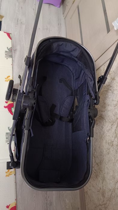 Продам детскую коляску