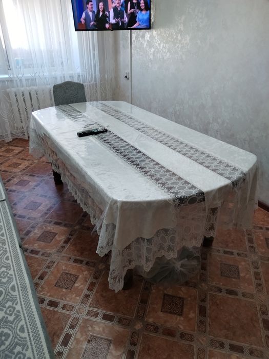 Қонақ стол сатылады