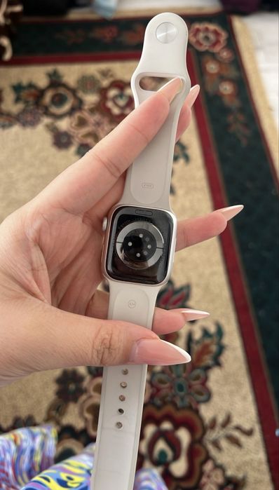 Apple Watch Series 8 41 мм