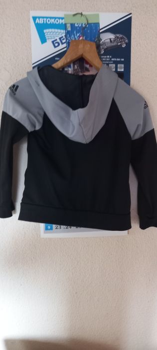 Деско горнище на адидас