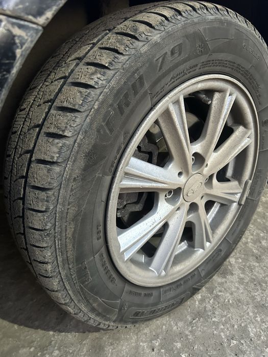 Аттика титанка торус