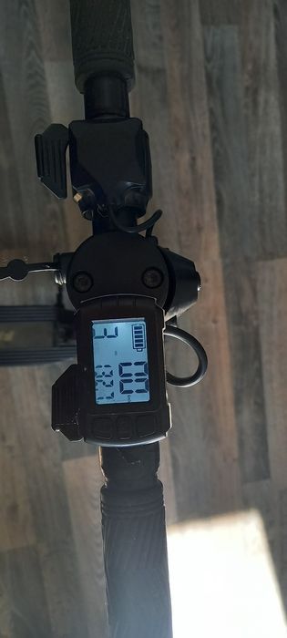 Trotineta electrica medie