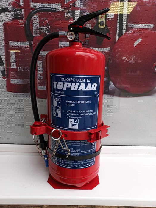 Стойка за пожарогасител за МПС