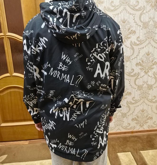 Куртка весенняя тонкая