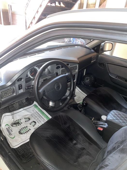 Срочно продам Нексия 2 1.6