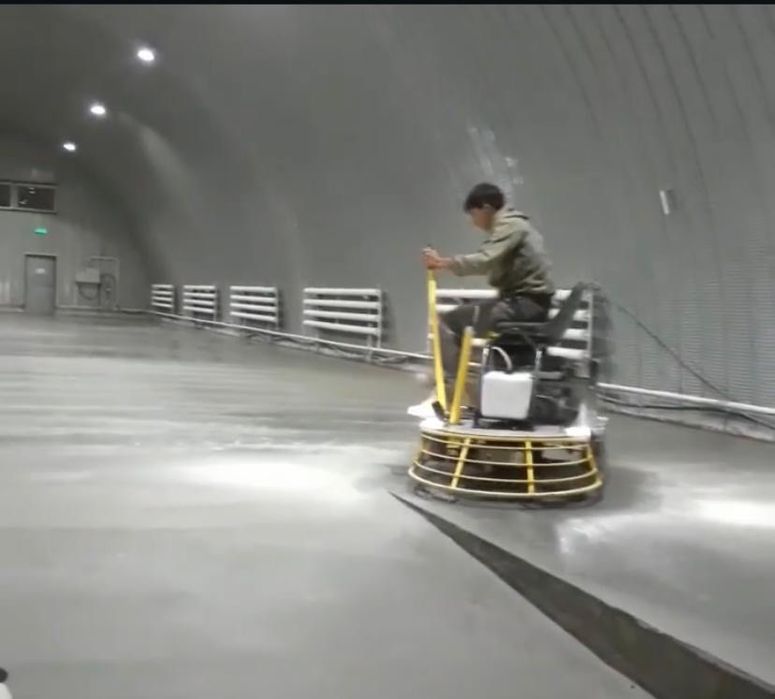 Прамышленый пол топинг пол