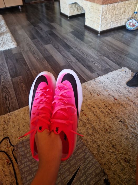 Ghete de fotbal elit Mercurial Vapor 17 Breakout Pack FG