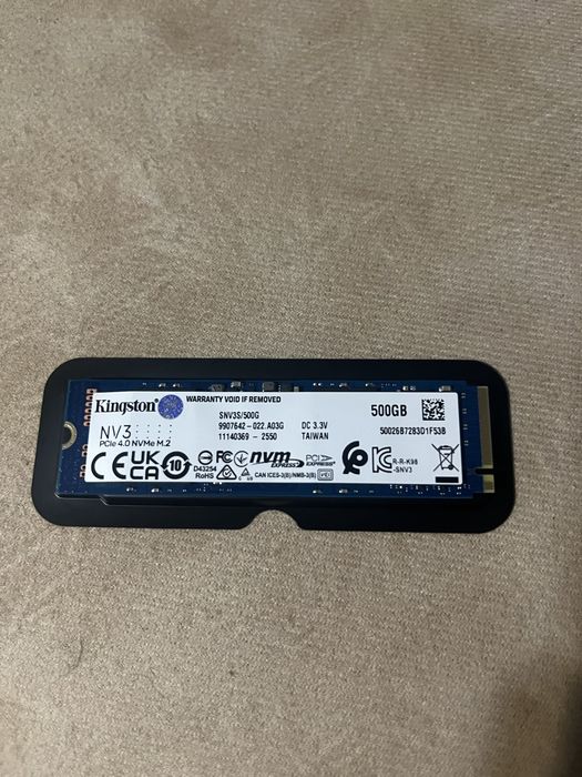 SSD 500 гигабайтов М2 Nvme Kingston