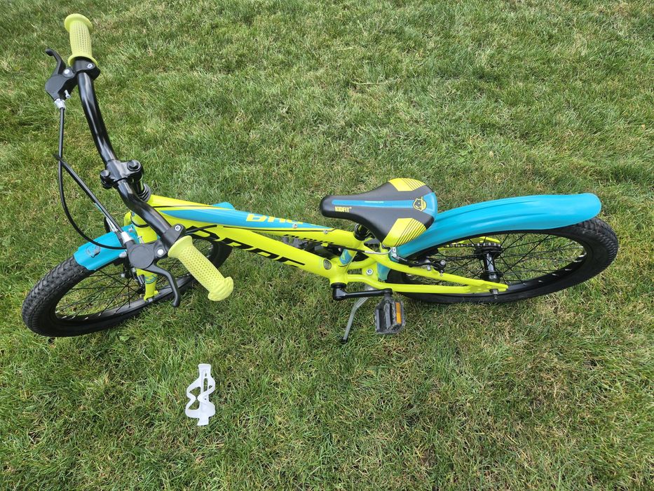 Алуминиев детски велосипед Drag  Alpha 20 " в отлично състояние