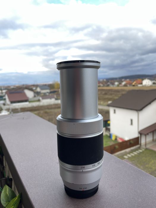 Vând obiectiv Fujifilm XC 50-230mm f/4.5-6.7 OIS