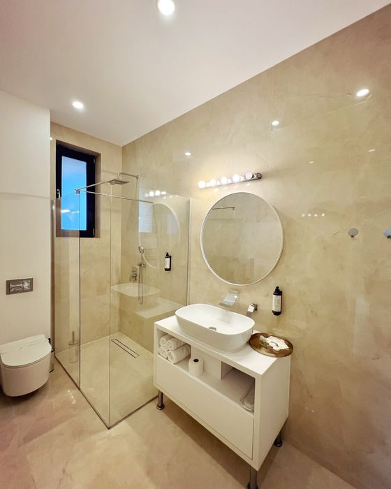 Tija baterie incastrada lavoar baie folosita (8 buc)