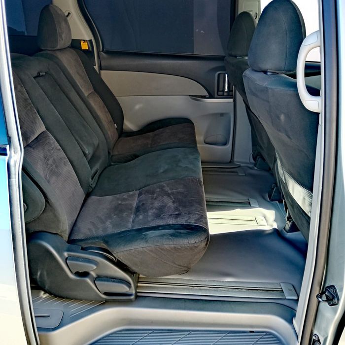 Тайота Эстима сатылады