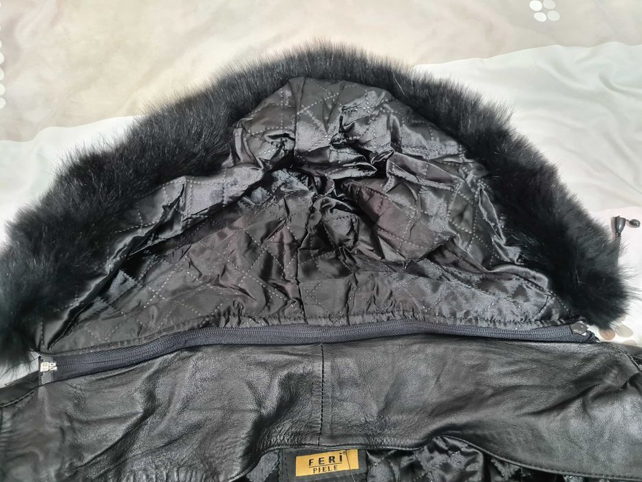 Geaca din piele 100% / moderna si eleganta / DAMA