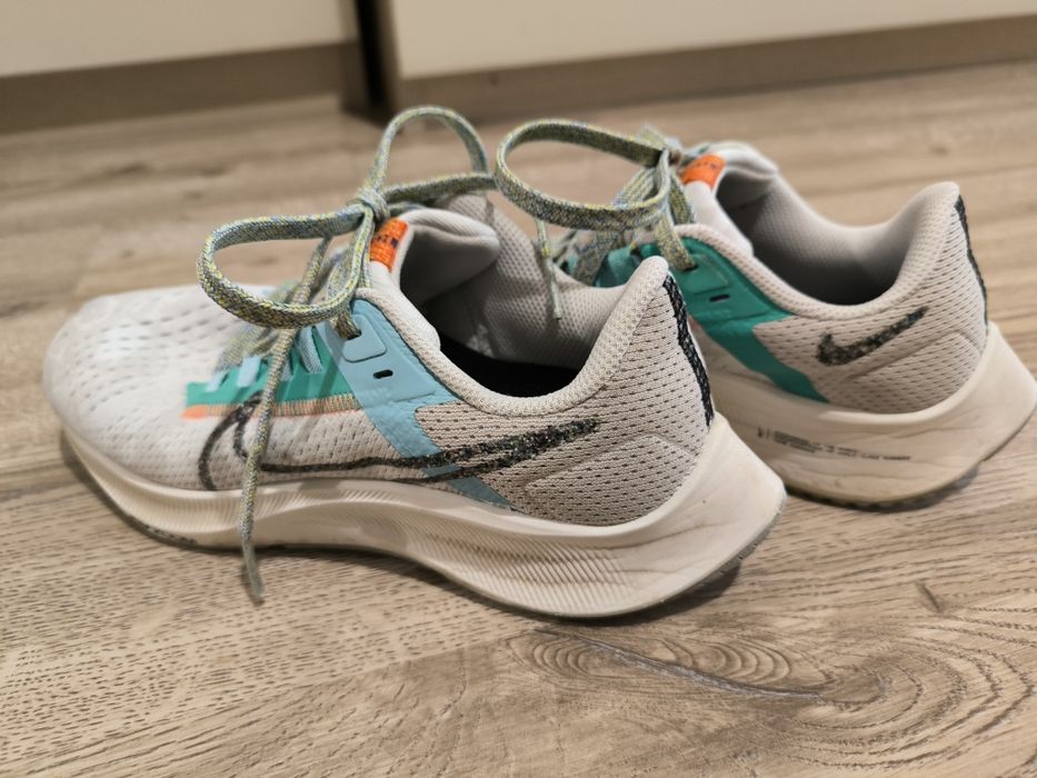 Дамски маратонки Nike Zoom, за бягане. Размер 37,5