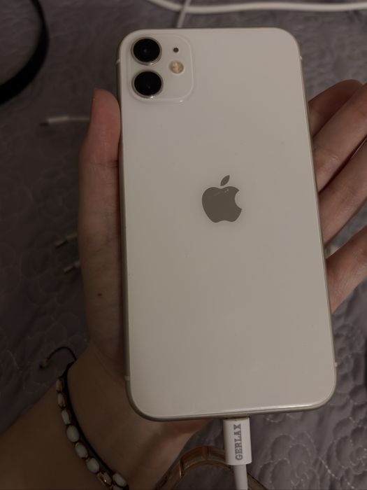 Срочно продается Iphone 11