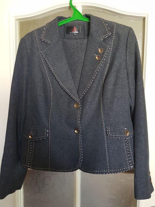 Брючный костюм для женщин