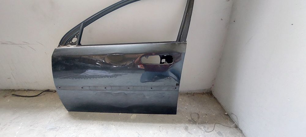 Jentra chap oldi eshik