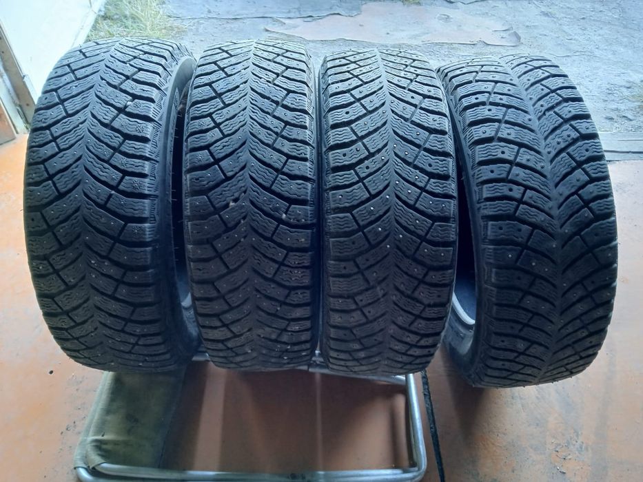 Продам зимние балоны Мишлен