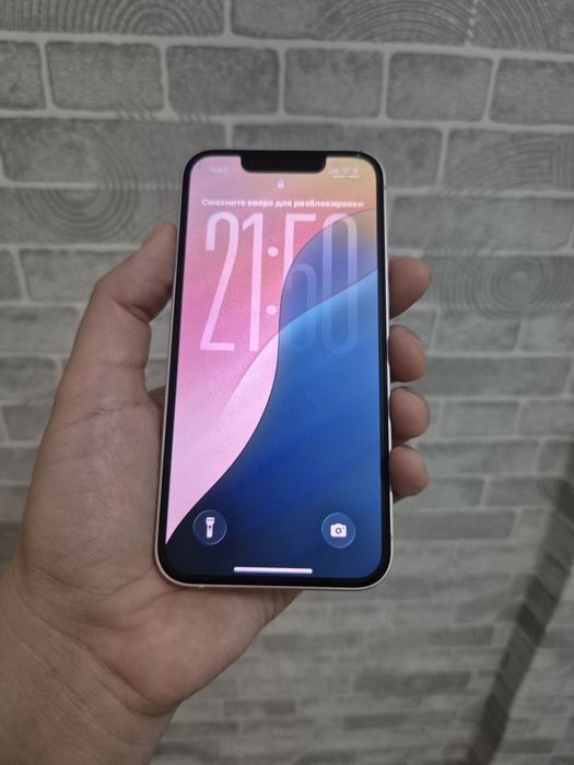 Продаю телефон айфон