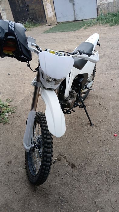 Продам Эндуро 250куб