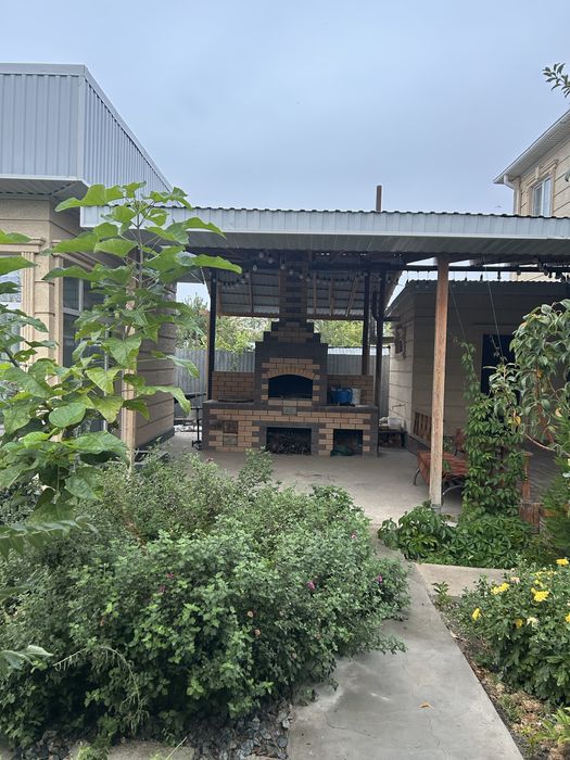 Продаем дом в экологический чистом районе.