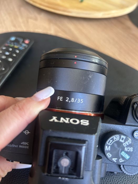 Sony 7 iii фотоапарат  с обектив без забележки