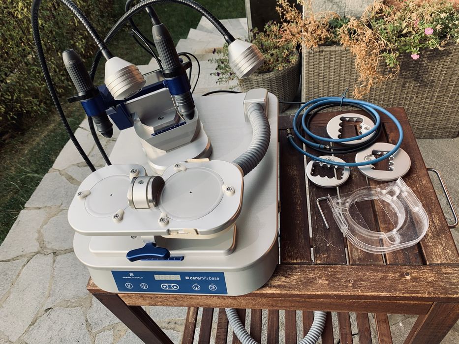 Микро-копирна фрезова машина Amann Girrbach