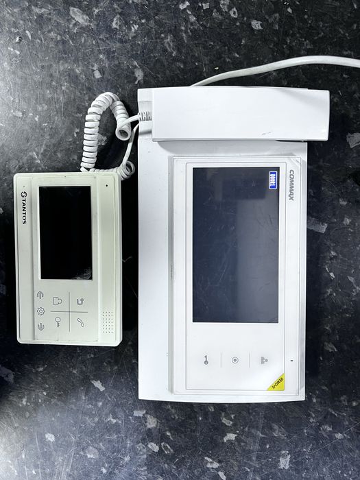 Домофоны видеодомофоны commax б/у