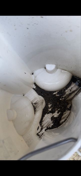 Премахване на петна и миризми от мека мебел - професионално пране на място