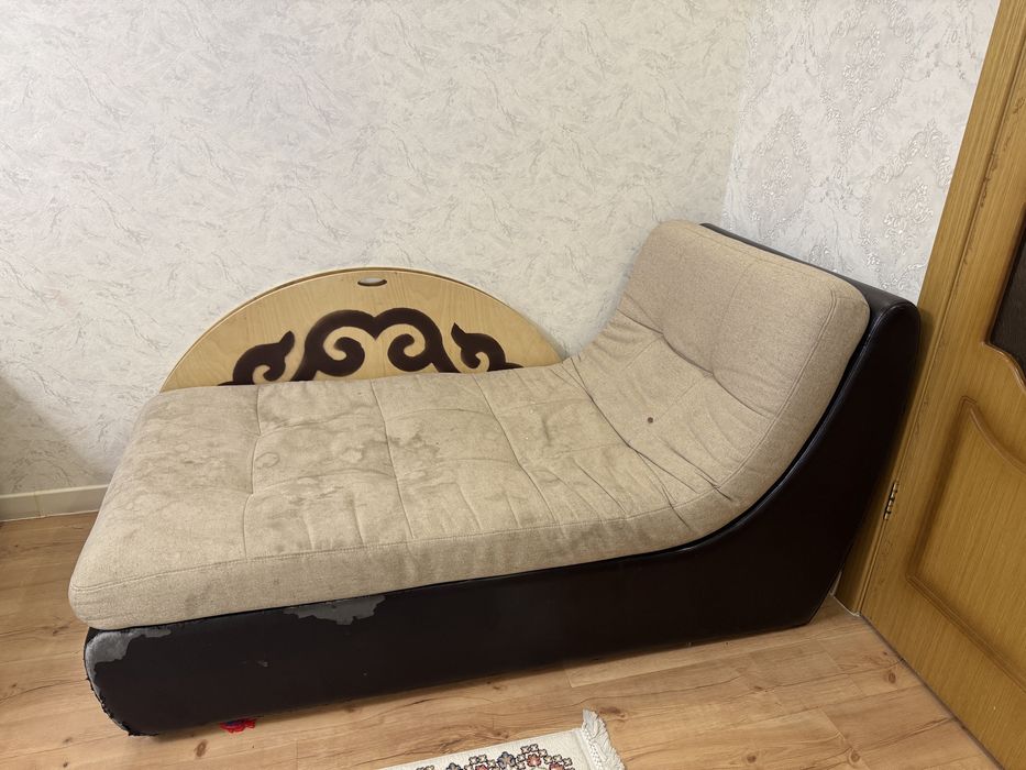 Срочно сатылады екеуінін бағасы 8000мың тг