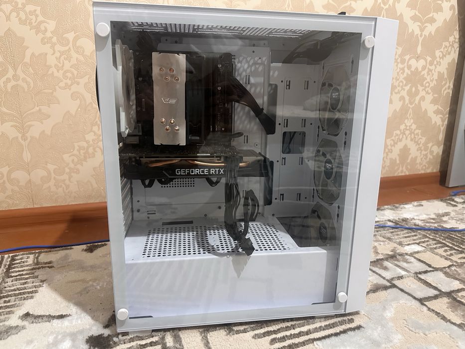 Игровой комьпютер Срочно Продам