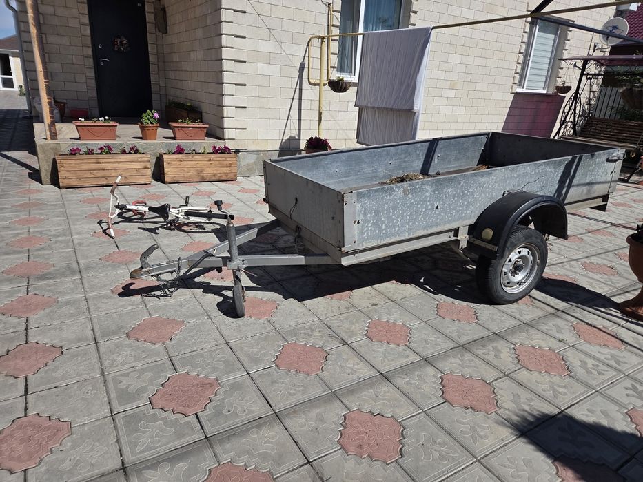 Продам прицеп легковой
