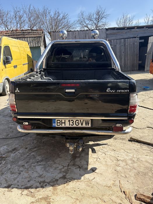 Mitsubishi L200 Jeep