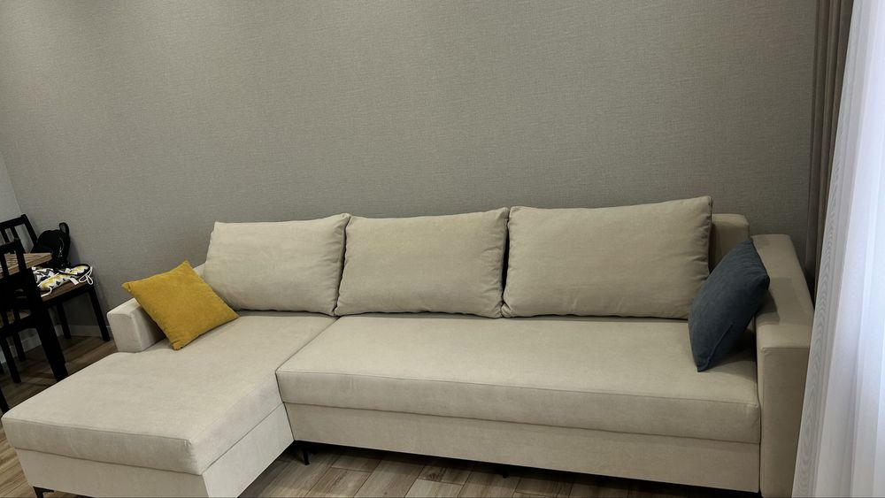 Продается диван угловой