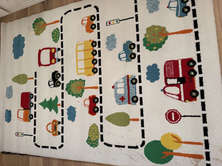 Covor copii cu model străzi și mașinuțe – 160 x 230 cm