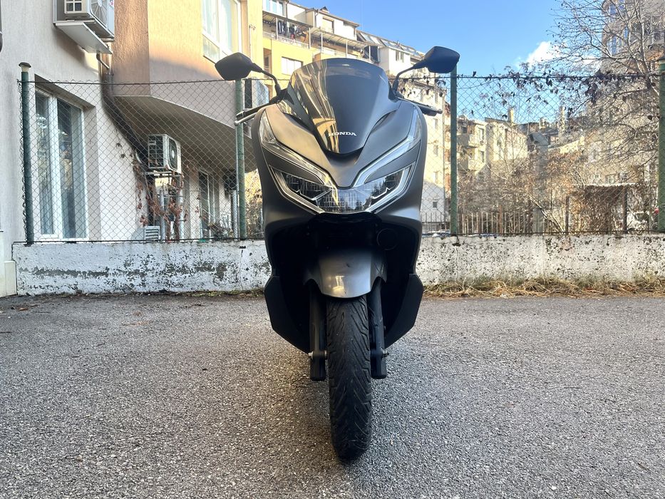 2 БРОЯ *** Honda PCX 125