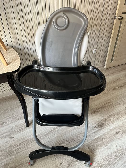 Продам стульчик для кормления