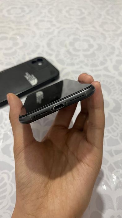 Продается iPhone 11