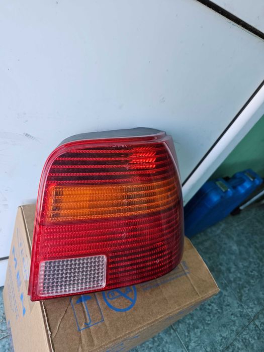 Фолксваген голф 4 десен стоп