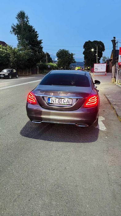 MERCEDES-BENZ C300H 2.2 hybrid