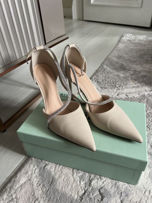 Туфли от JOSINY 39 размер