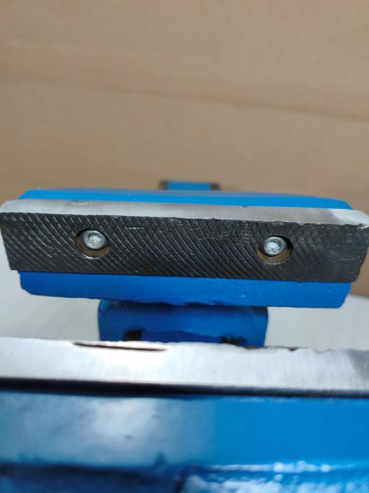 Тиски производства СССР