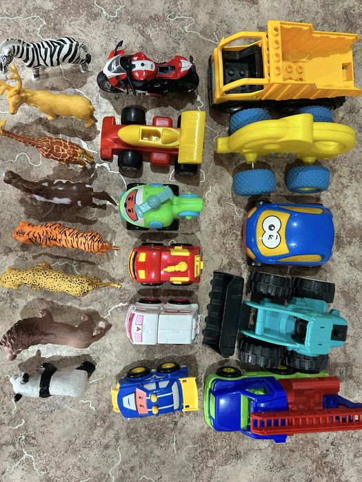 Игрушки для мальчика