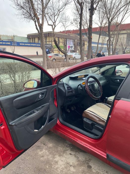 Продам машину состояние машины садись и езжай