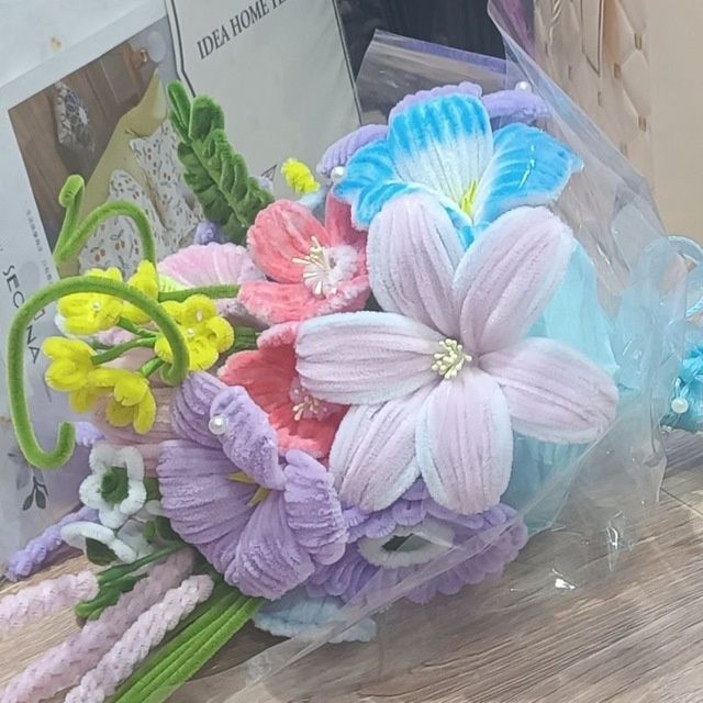 Ajoyib buket gullar tug'ilgan kun va bayramlar uchun ideal sovg'a!