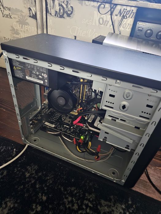 Gaming PC Компютър i5 8gb ram