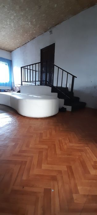 Продам дом в пригороде