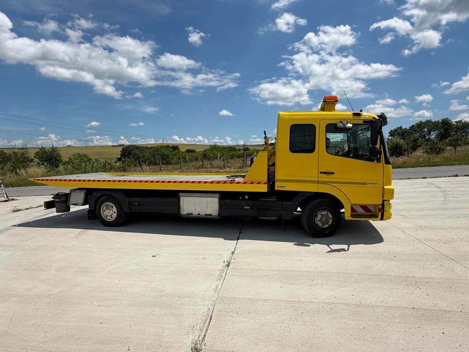 Mercedes Atego 2